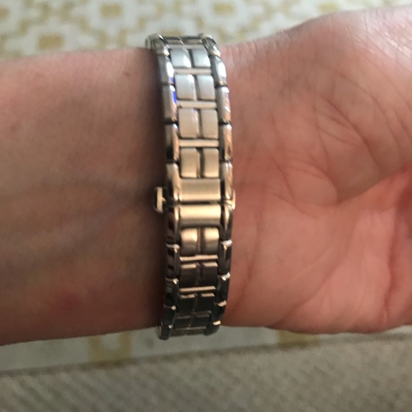 COPY - CITIZEN Watch - Picture 3 of 3